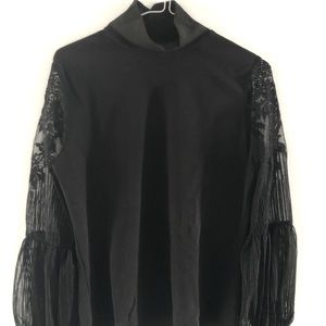Long sleeve black high-neck shirt